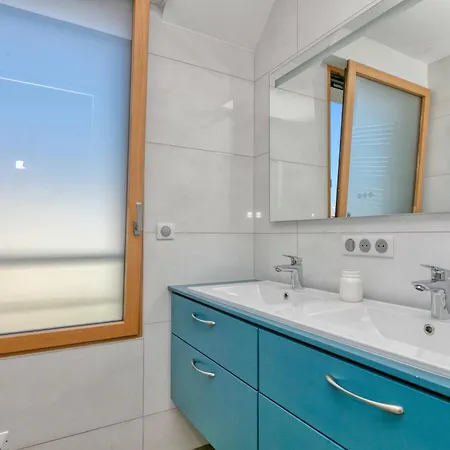 Ker Minet Belle-ile -12 Pers * פיריאק-סור-מר